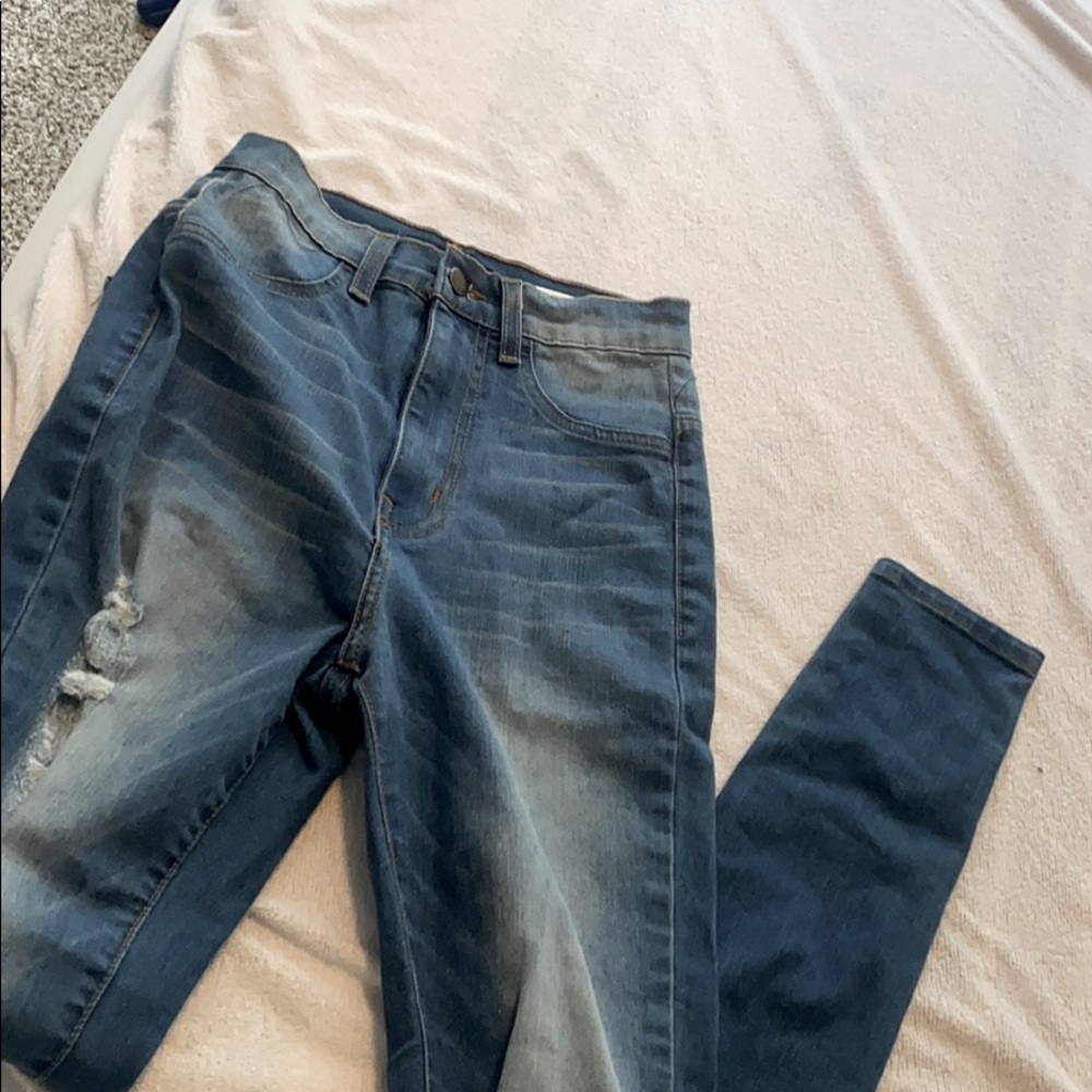 Fashion nova skinny high waisted jeans size 3